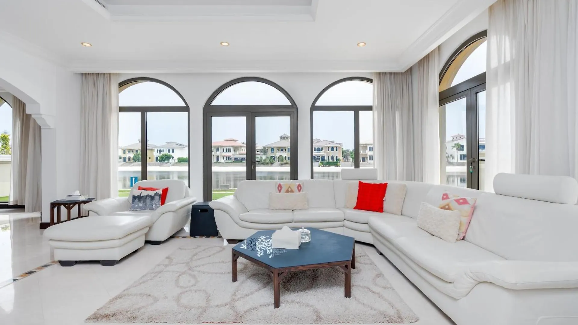 Palm Jumeirah Villa - 4Br - Private Beach - Cityapartmentstay 迪拜